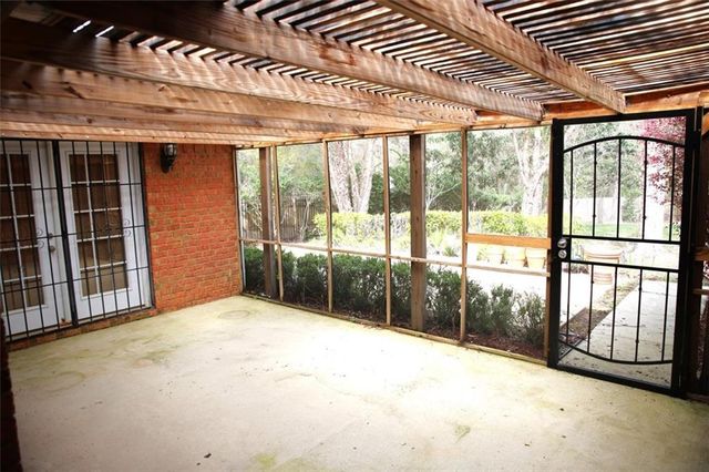 8992 Celeste Oaks Court N, Saraland, AL 36571