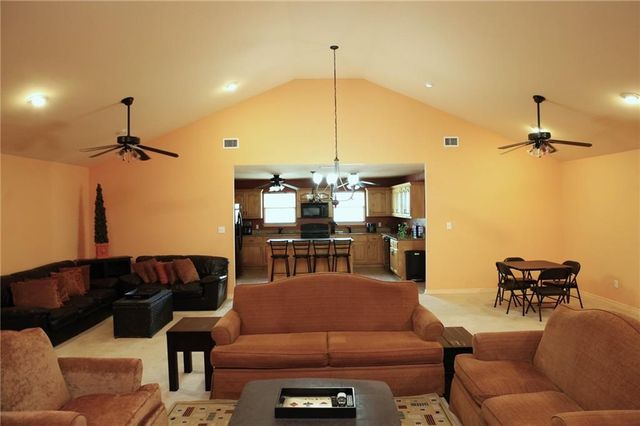 8992 Celeste Oaks Court N, Saraland, AL 36571