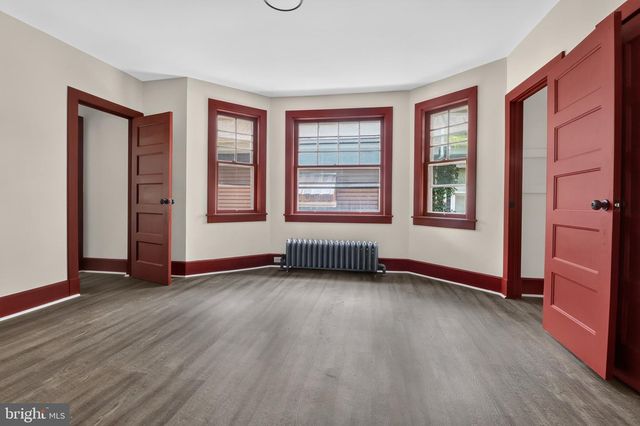 39 CHESTNUT ST, Salem, NJ 08079