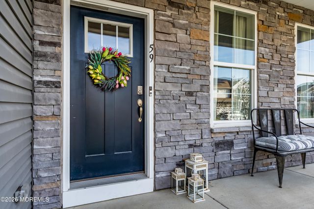 59 Holloway Avenue, Manahawkin, NJ 08050