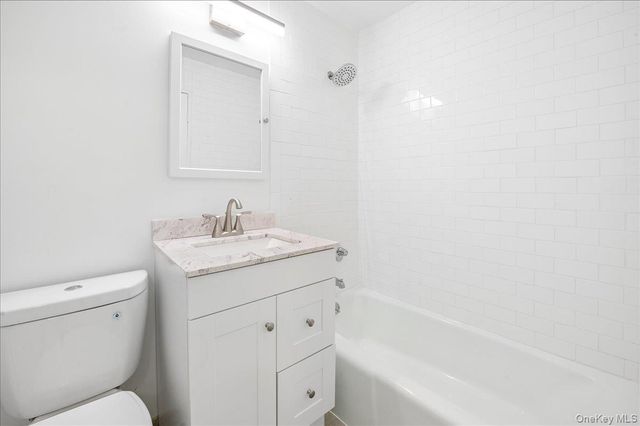 2 Consulate Drive 1O, Tuckahoe, NY 10707
