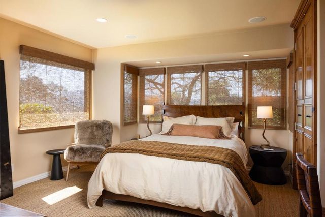 261 Del Mesa Carmel, Carmel, CA 93923