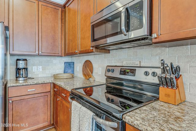 7186 Bonaventure Street SW, Ocean Isle Beach, NC 28469