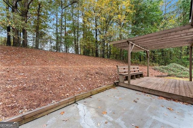 515 Tribble Creek Drive, Grayson, GA 30017