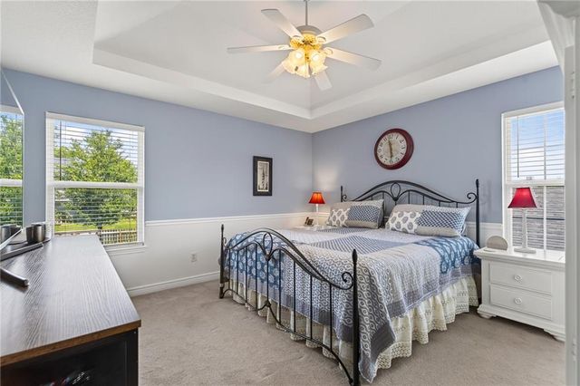 618 SW Gateway Drive, Grain Valley, MO 64029