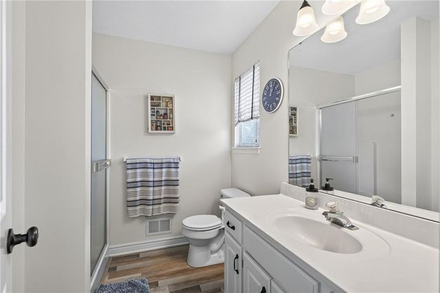 618 SW Gateway Drive, Grain Valley, MO 64029