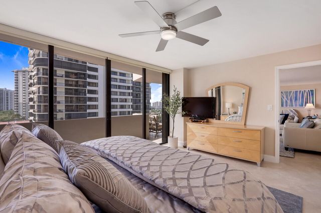 4200 N Ocean Drive 2-802, Singer Island, FL 33404