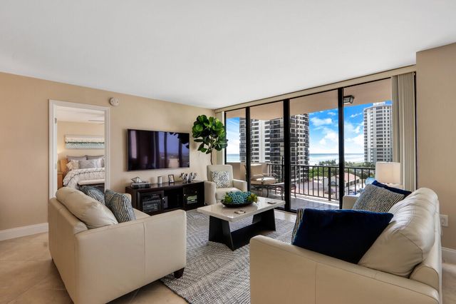 4200 N Ocean Drive 2-802, Singer Island, FL 33404