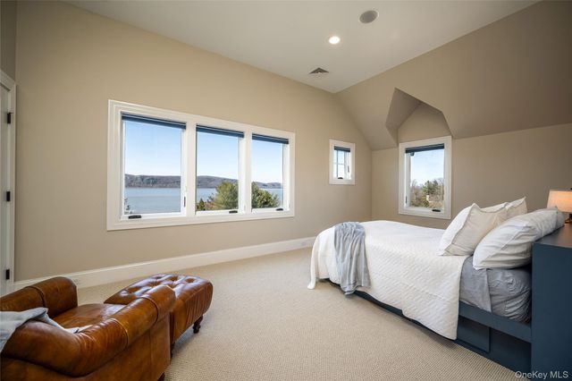 24 Country Club Lane, Briarcliff Manor, NY 10510