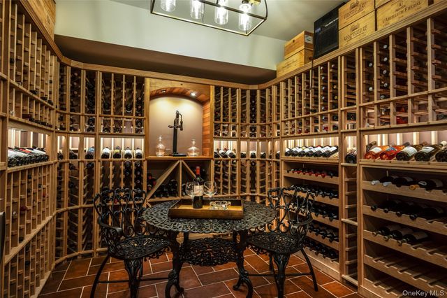 24 Country Club Lane, Briarcliff Manor, NY 10510