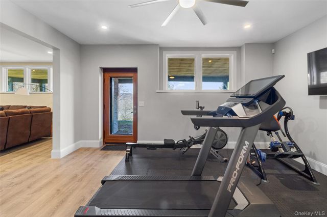 24 Country Club Lane, Briarcliff Manor, NY 10510