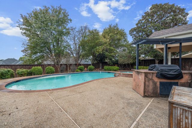 2004 Melissa Diane Street, Mansfield, TX 76063