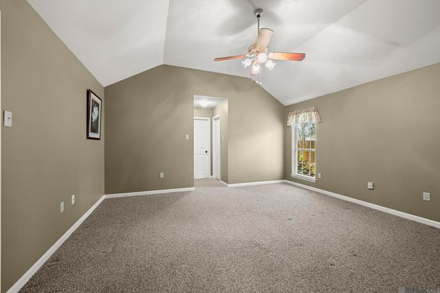 17631 Creek Hollow Rd, Saint George, LA 70817