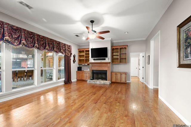 17631 Creek Hollow Rd, Saint George, LA 70817