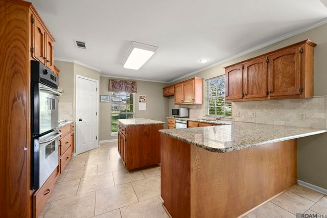 17631 Creek Hollow Rd, Saint George, LA 70817