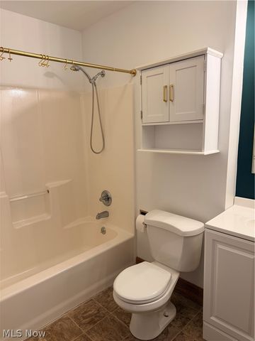 46170 Crestview Road, New Waterford, OH 44445