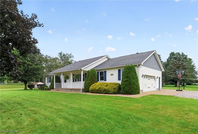 46170 Crestview Road, New Waterford, OH 44445