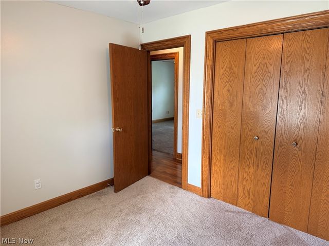 46170 Crestview Road, New Waterford, OH 44445