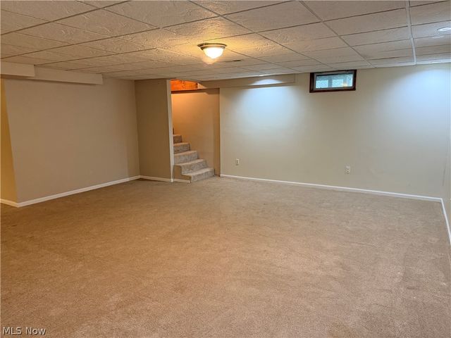 46170 Crestview Road, New Waterford, OH 44445
