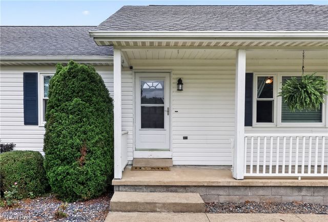 46170 Crestview Road, New Waterford, OH 44445