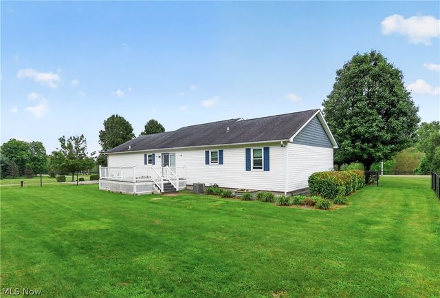 46170 Crestview Road, New Waterford, OH 44445