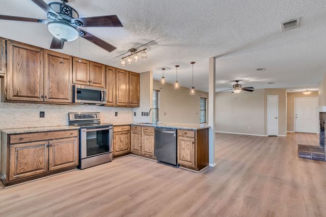 2124 Blanco Lane, Fort Worth, TX 76247