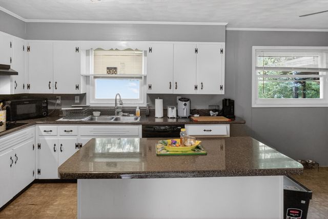 2045 Ridgeview Drive NW, Cleveland, TN 37311