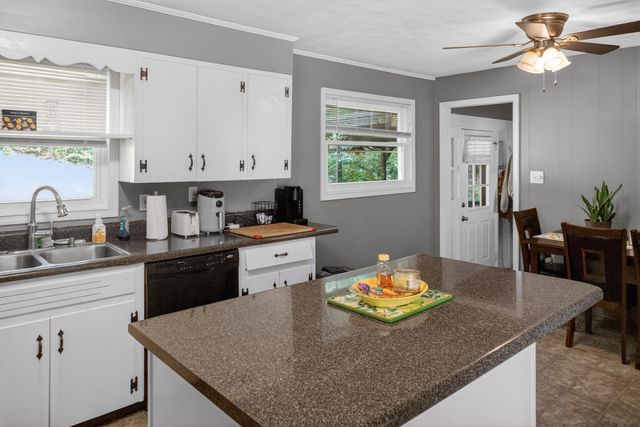 2045 Ridgeview Drive NW, Cleveland, TN 37311