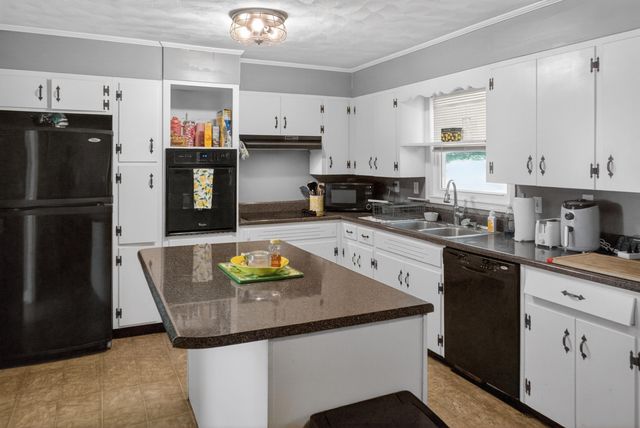 2045 Ridgeview Drive NW, Cleveland, TN 37311