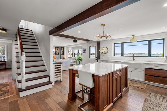 27 Dorchester St, Quincy, MA 02171