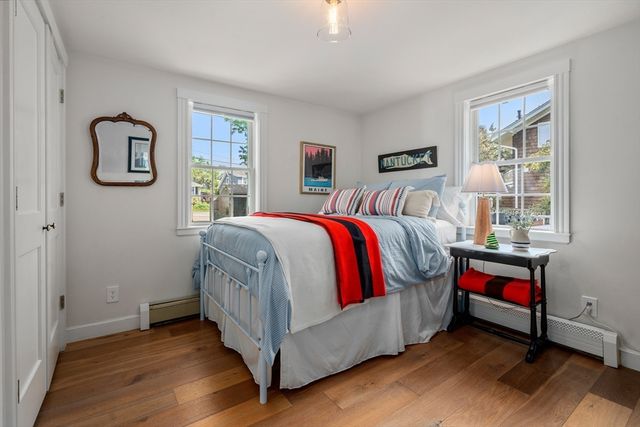 27 Dorchester St, Quincy, MA 02171