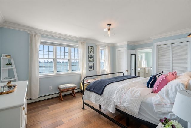 27 Dorchester St, Quincy, MA 02171