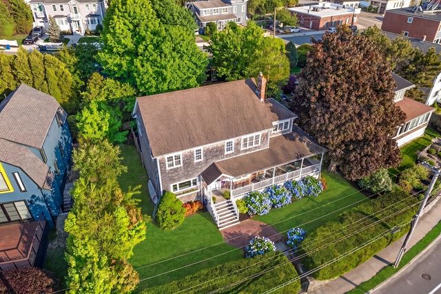 27 Dorchester St, Quincy, MA 02171