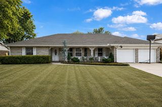 3520 NW 42nd Street, Oklahoma City, OK 73112