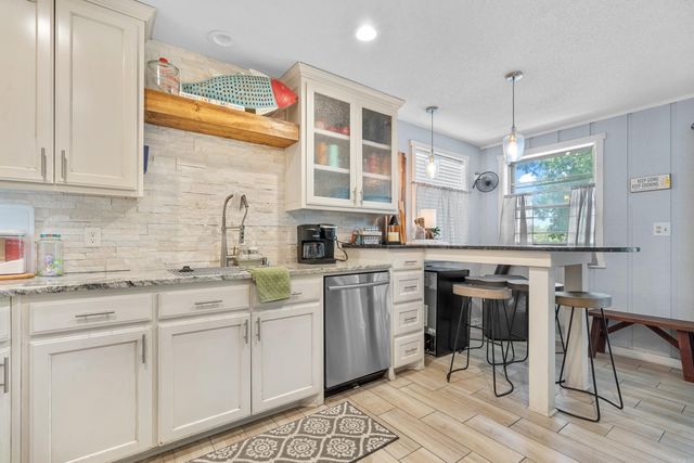 117 Ledgerock Road, Hot Springs, AR 71913