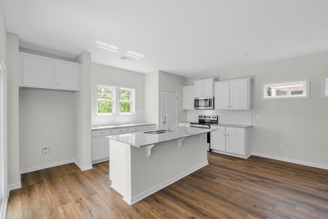 1046 Mizuno Drive Drive, Hephzibah, GA 30815