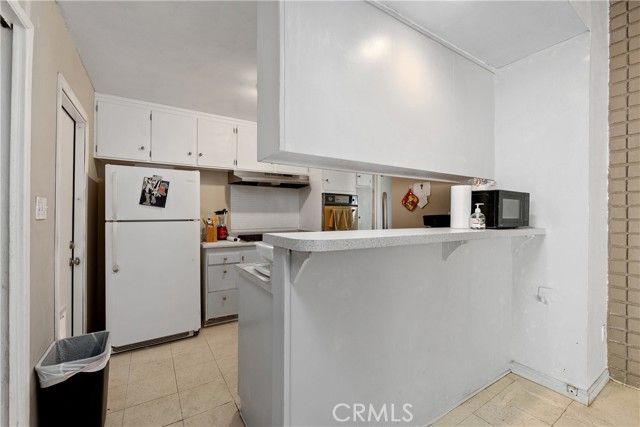 22943 cantlay Street, West Hills (los Angeles), CA 91307