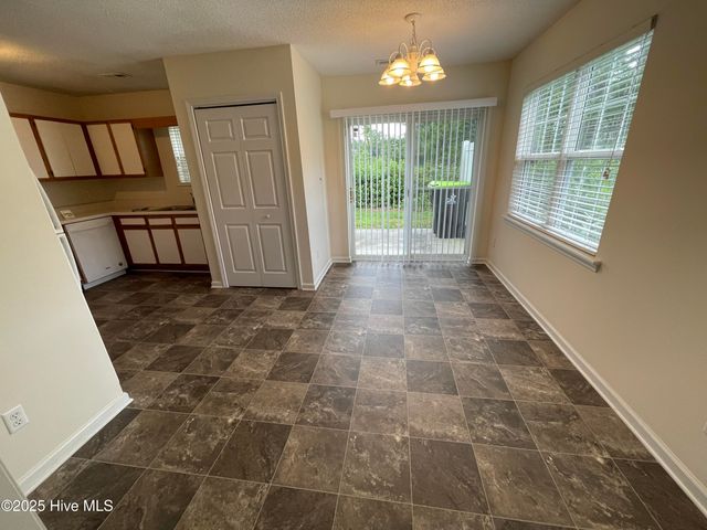 71 Crush Court, Swansboro, NC 28584