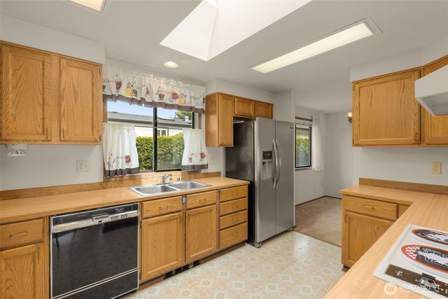 24124 8th Place W, Bothell, WA 98021
