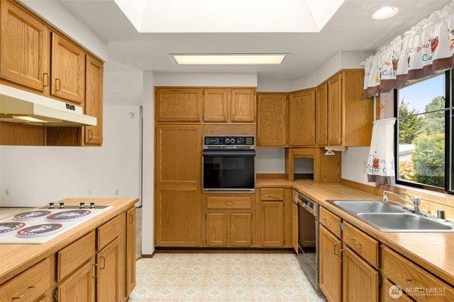 24124 8th Place W, Bothell, WA 98021
