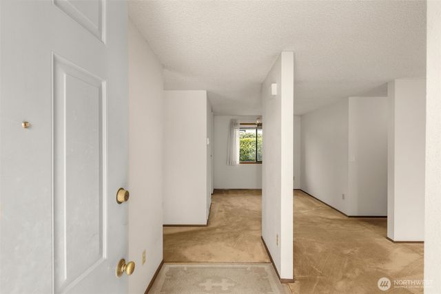 24124 8th Place W, Bothell, WA 98021