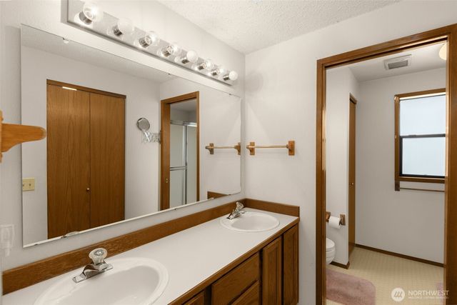 24124 8th Place W, Bothell, WA 98021