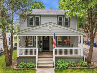 507 North Street, Holly Village, MI 48442