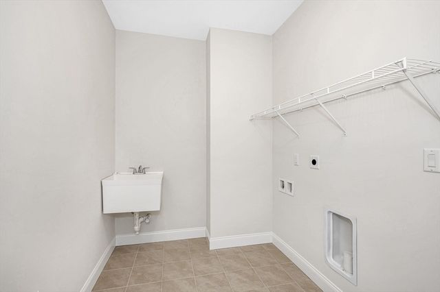 12 Hope Lane 14, Boxford, MA 01921