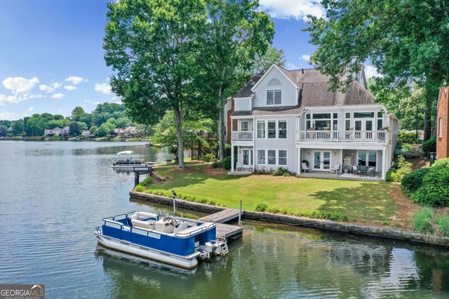 6425 Spinnaker Lane, Alpharetta, GA 30005