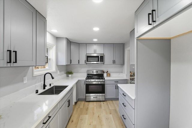 7560 Baird Way, Citrus Heights, CA 95610