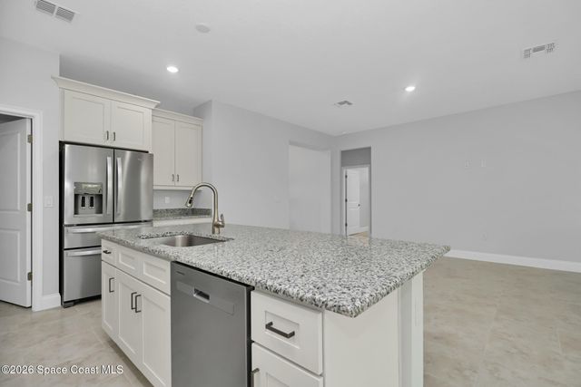 8736 N Vince Drive, Dunnellon, FL 34434