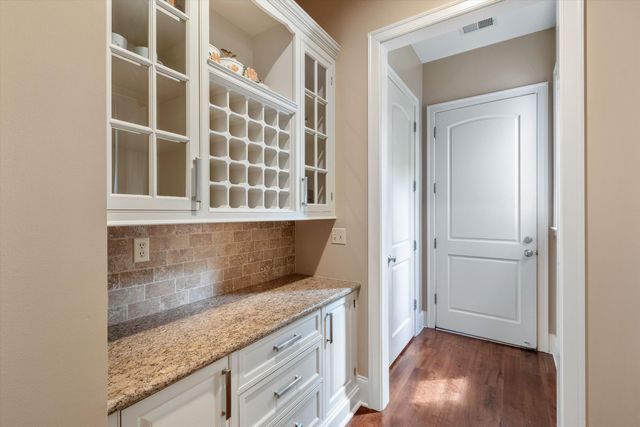 6032 EVENSONG CV, Memphis, TN 38120