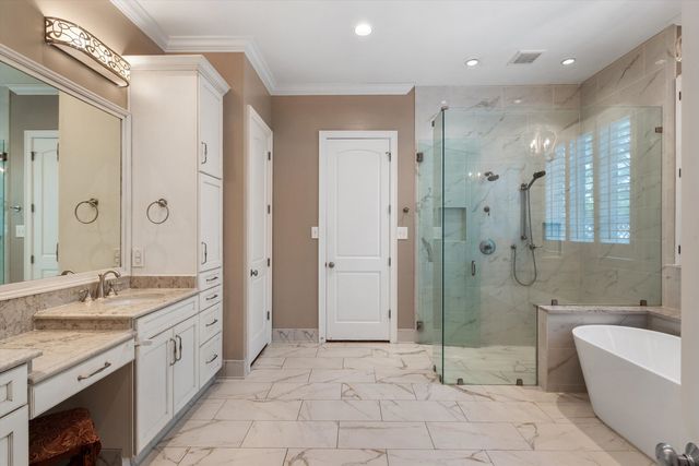 6032 EVENSONG CV, Memphis, TN 38120