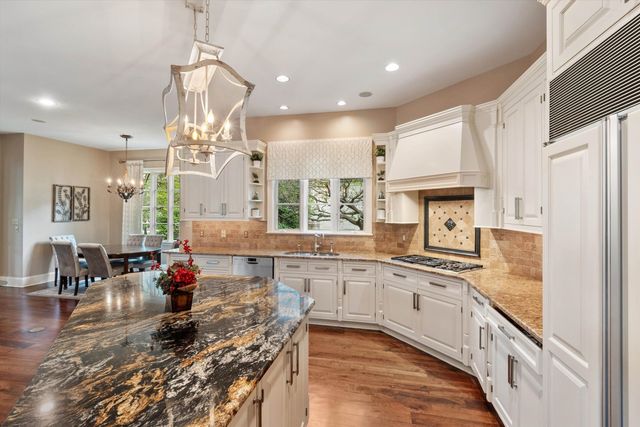 6032 EVENSONG CV, Memphis, TN 38120